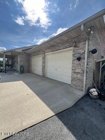 1459 old middlesboro Hwy, Lafollette, TN 37766