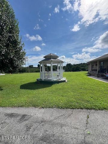 1459 old middlesboro Hwy, Lafollette, TN 37766