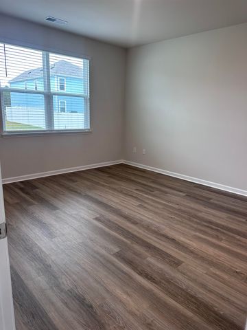 5175 Yellowstone Dr., Conway, SC 29526