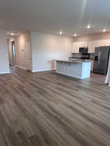 5175 Yellowstone Dr., Conway, SC 29526