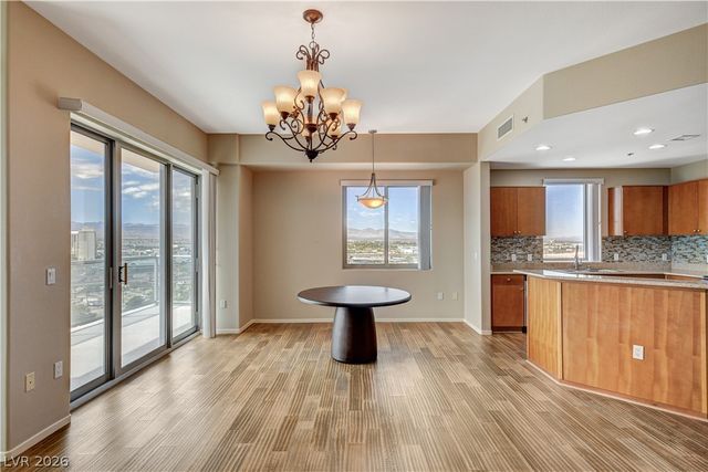8255 Las Vegas Boulevard 1322, Las Vegas, NV 89123