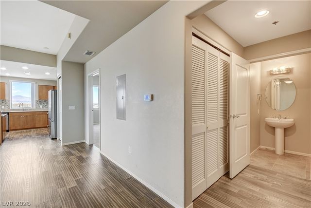 8255 Las Vegas Boulevard 1322, Las Vegas, NV 89123