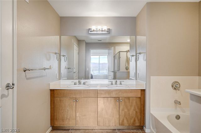 8255 Las Vegas Boulevard 1322, Las Vegas, NV 89123