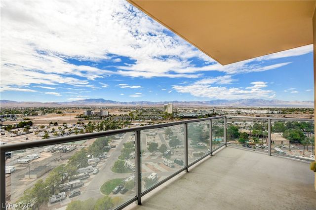8255 Las Vegas Boulevard 1322, Las Vegas, NV 89123