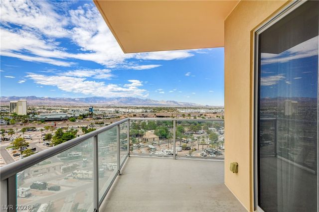 8255 Las Vegas Boulevard 1322, Las Vegas, NV 89123