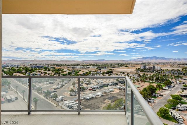 8255 Las Vegas Boulevard 1322, Las Vegas, NV 89123
