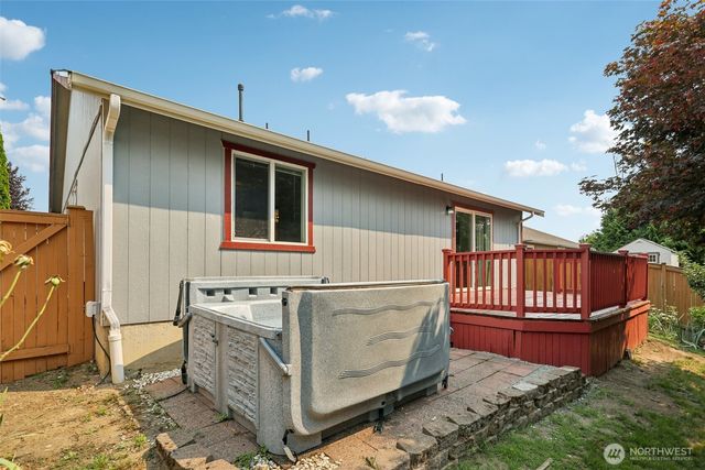 10506 63rd Drive NE, Marysville, WA 98270