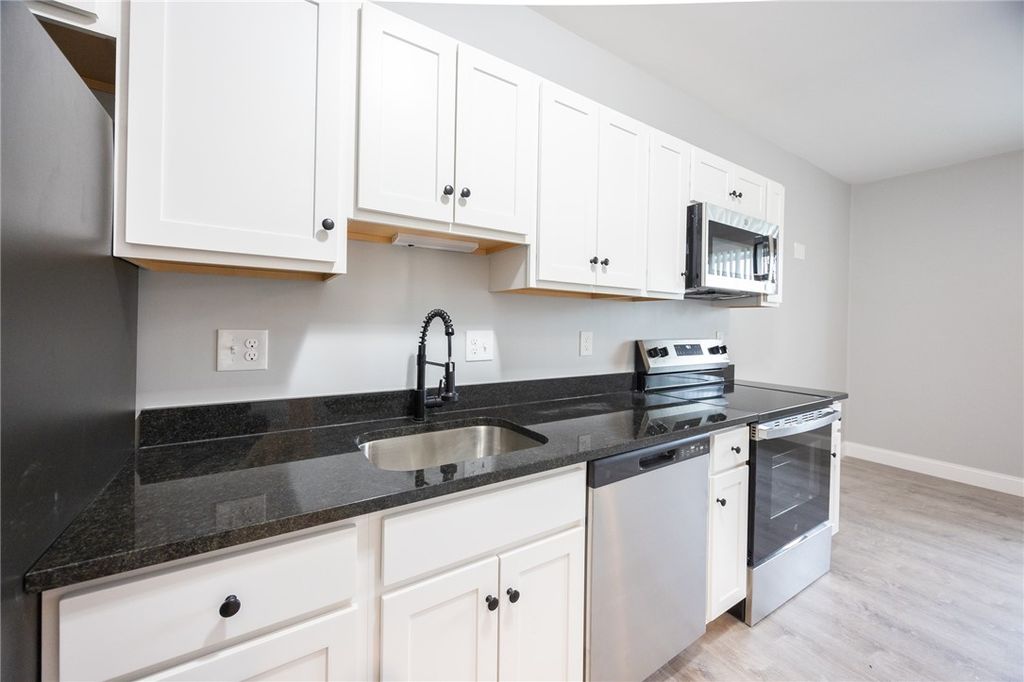 6899 POST Road 106, North Kingstown, RI 02852