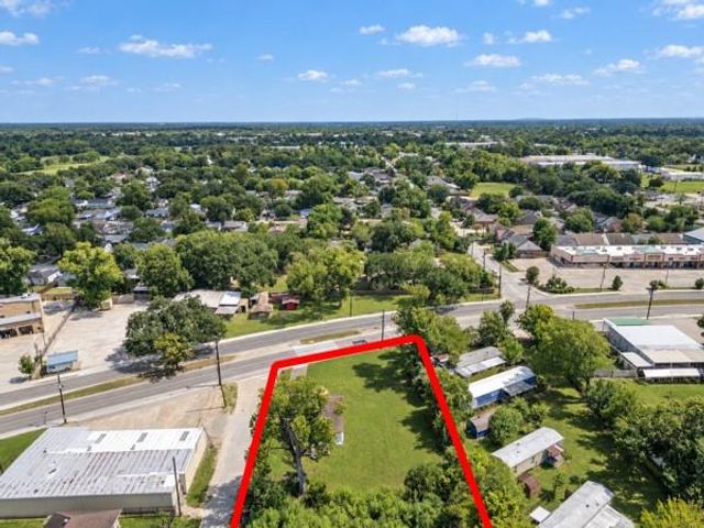 7713 Airline Drive, Houston, TX 77037