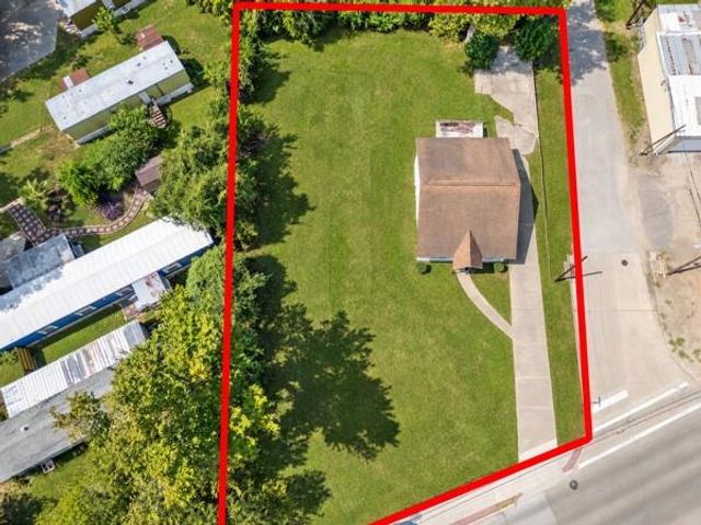 7713 Airline Drive, Houston, TX 77037
