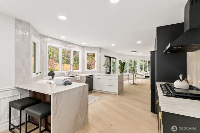 19108 NE 143rd Place, Woodinville, WA 98077