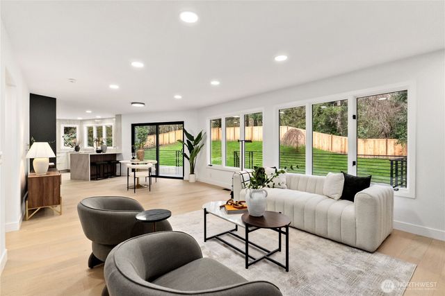 19108 NE 143rd Place, Woodinville, WA 98077