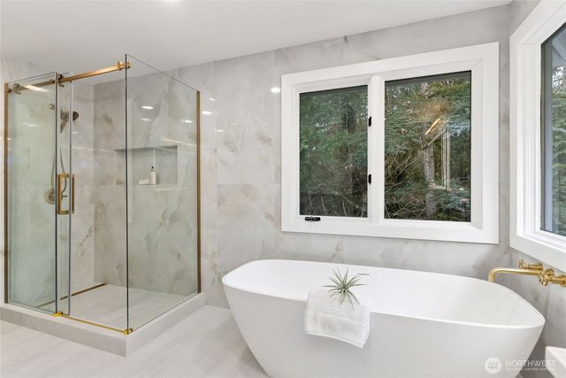 19108 NE 143rd Place, Woodinville, WA 98077