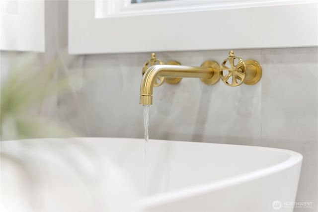 19108 NE 143rd Place, Woodinville, WA 98077