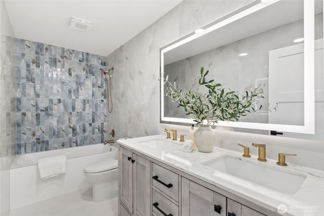 19108 NE 143rd Place, Woodinville, WA 98077