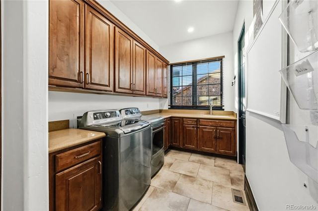 15259 W Evans Place, Lakewood, CO 80228