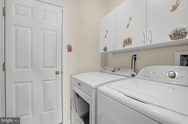 1406 BENTLEY DR, Warrington, PA 18976