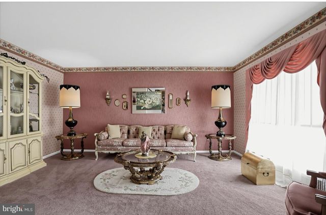 1406 BENTLEY DR, Warrington, PA 18976