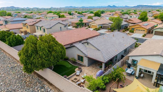 10781 W SADDLEHORN Road, Peoria, AZ 85383