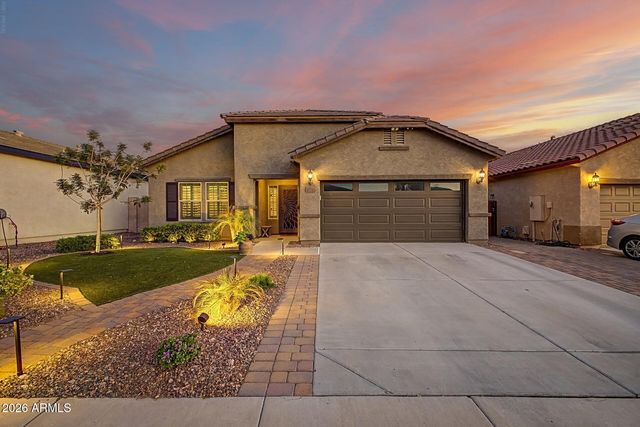 10781 W SADDLEHORN Road, Peoria, AZ 85383