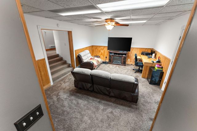 4076a Bush Hill Court, Crown Point, IN 46307