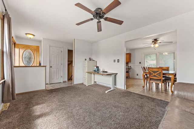 4076a Bush Hill Court, Crown Point, IN 46307