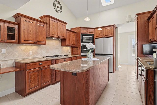 2790 W Tyler Road, Hart, MI 49420