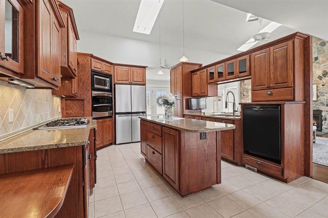 2790 W Tyler Road, Hart, MI 49420