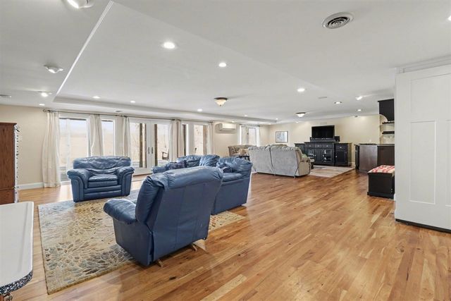 2790 W Tyler Road, Hart, MI 49420