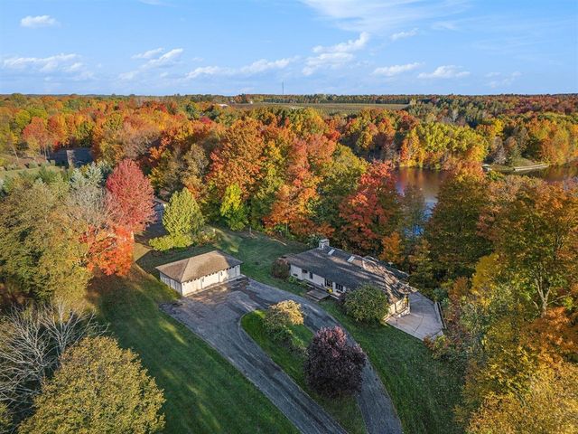 2790 W Tyler Road, Hart, MI 49420