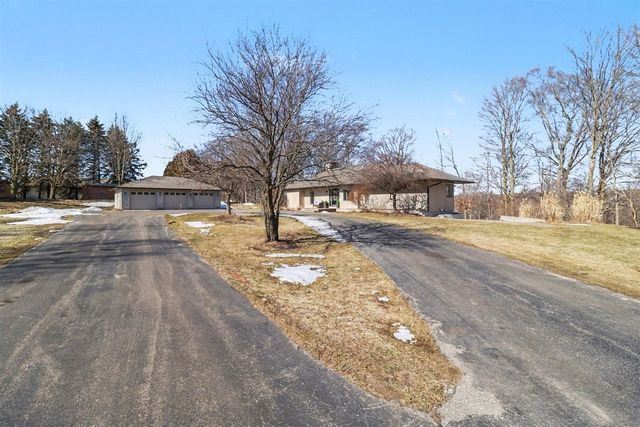 2790 W Tyler Road, Hart, MI 49420