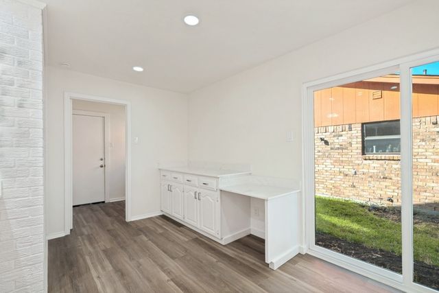 622 Grinnell Drive, Garland, TX 75043