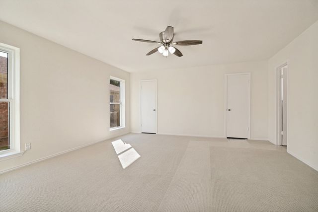 622 Grinnell Drive, Garland, TX 75043