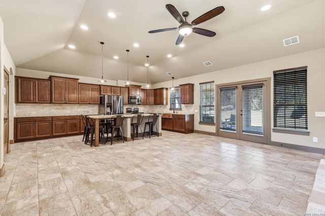 26907 BENT TRL, Boerne, TX 78006