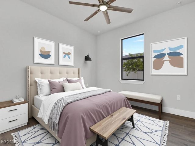 2454 NW 9th TER, Cape Coral, FL 33993