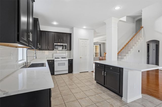 15902 Emerald Briar Lane, Houston, TX 77084