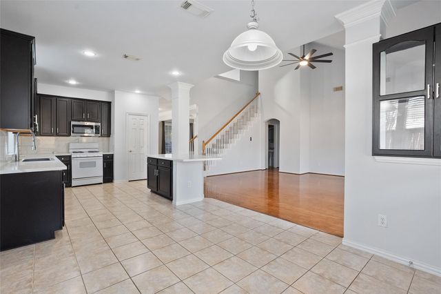 15902 Emerald Briar Lane, Houston, TX 77084