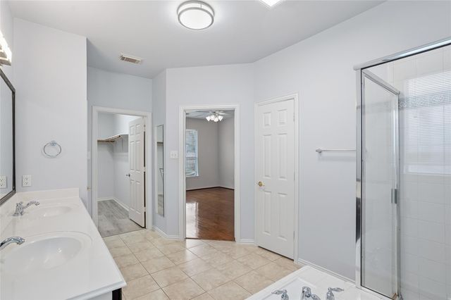 15902 Emerald Briar Lane, Houston, TX 77084