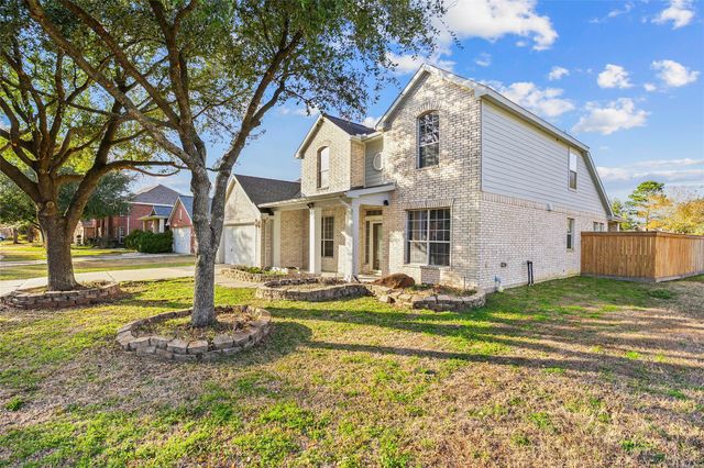 15902 Emerald Briar Lane, Houston, TX 77084