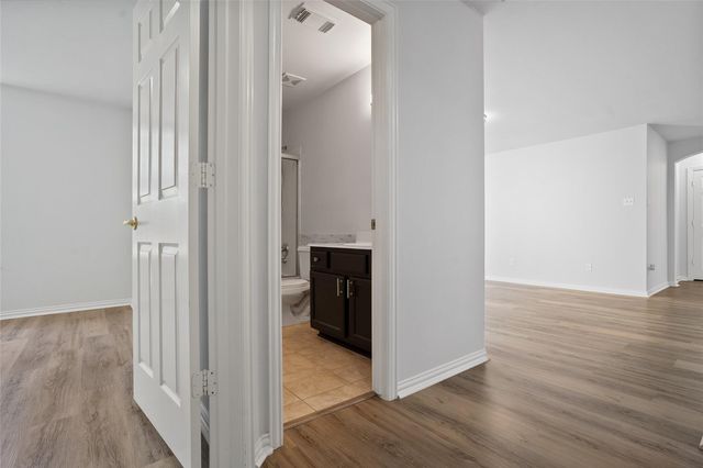 15902 Emerald Briar Lane, Houston, TX 77084