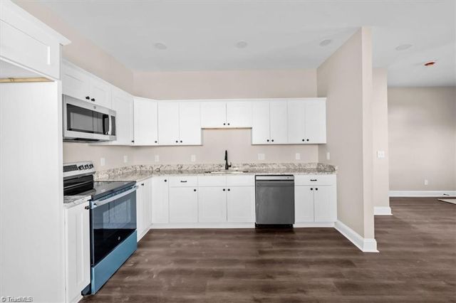 105 Charles Street, Thomasville, NC 27360