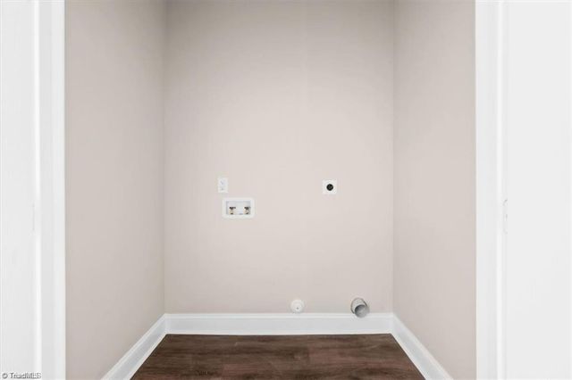 105 Charles Street, Thomasville, NC 27360