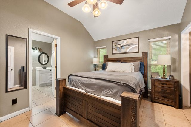 728 Saddle Road, White Settlement, TX 76108