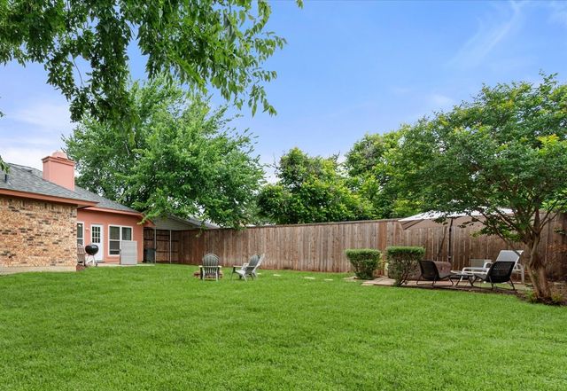 728 Saddle Road, White Settlement, TX 76108