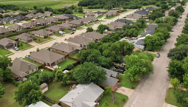 728 Saddle Road, White Settlement, TX 76108