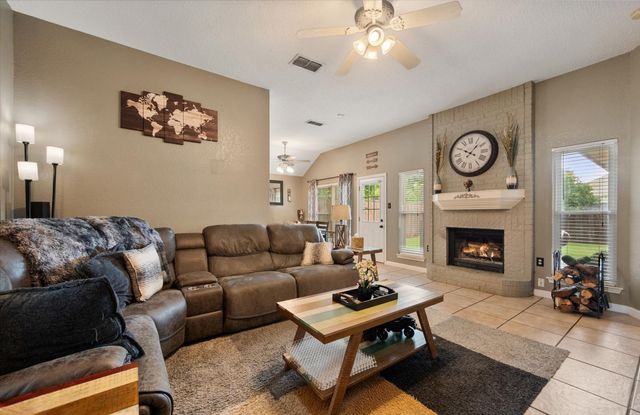 728 Saddle Road, White Settlement, TX 76108