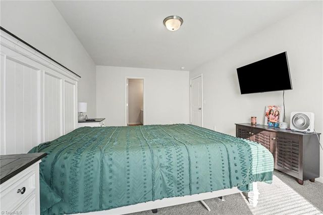 1710 Sandersted Village Circle, Winston-salem, NC 27114