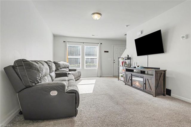 1710 Sandersted Village Circle, Winston-salem, NC 27114