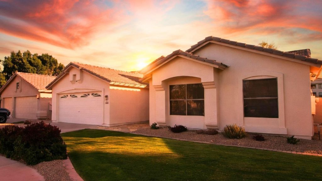 4861 S Vista Place, Chandler, AZ 85248