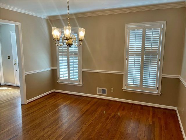 119 Woodlawn NE Drive, Marietta, GA 30067